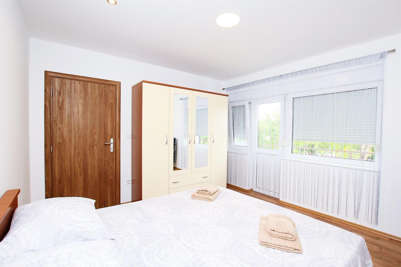 Apartment Anica 特罗吉尔 外观 照片