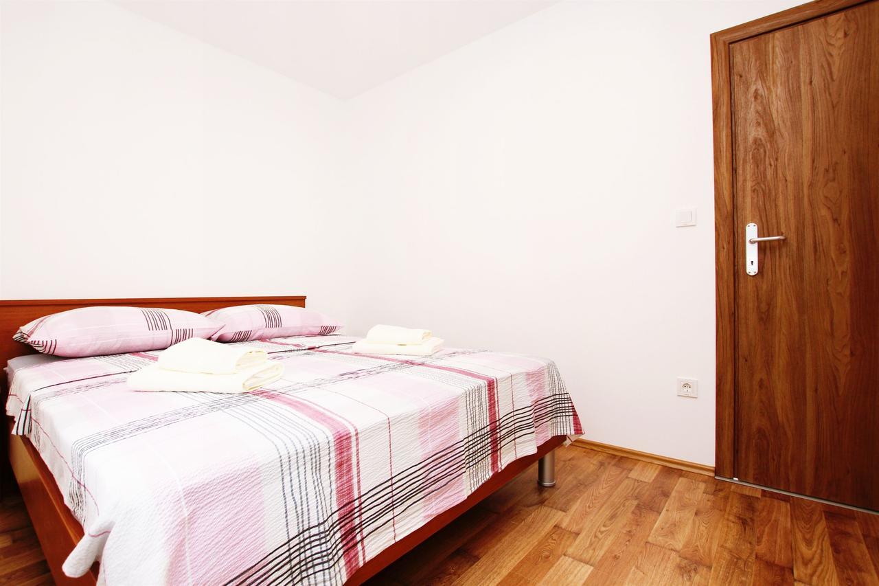 Apartment Anica 特罗吉尔 外观 照片